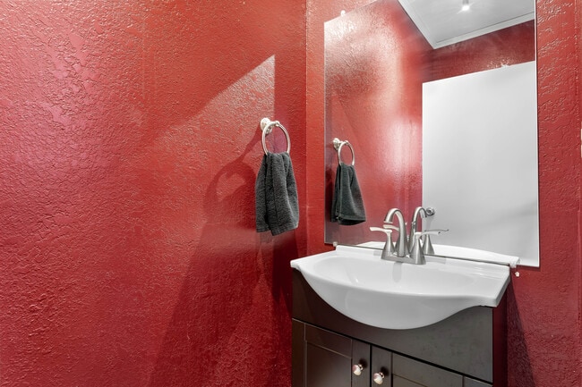 Building Photo - 4317 Mont Eagle Plz