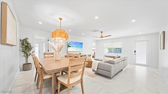 Building Photo - 27585 Imperial Shores Blvd