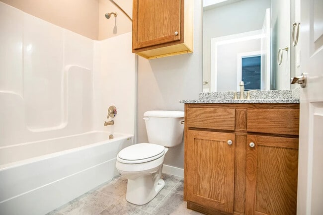 Building Photo - 1901 Booker Cir