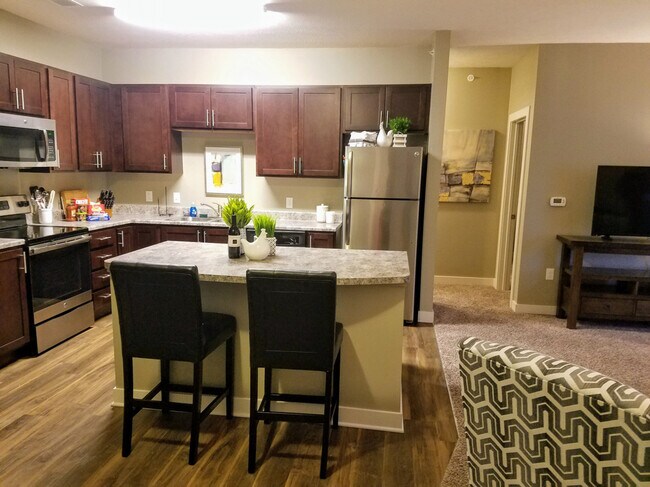 Building Photo - 1331 Winona Ct