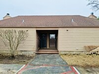 Building Photo - 3349 Beacon St