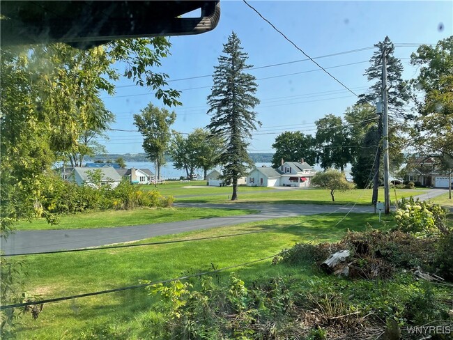 Building Photo - 2811 Chautauqua Ave