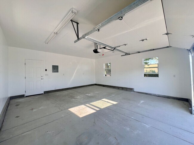 Building Photo - 1515 Stony Point Rd