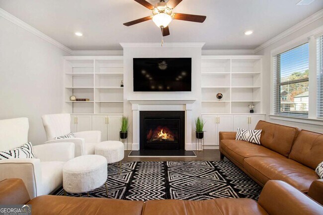 Building Photo - 603 Skye Ct