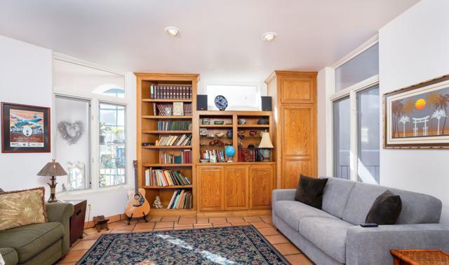 Building Photo - 1612 Cajon Pl