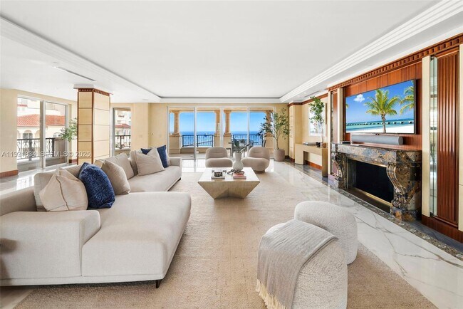Building Photo - 7471 Fisher Island Dr