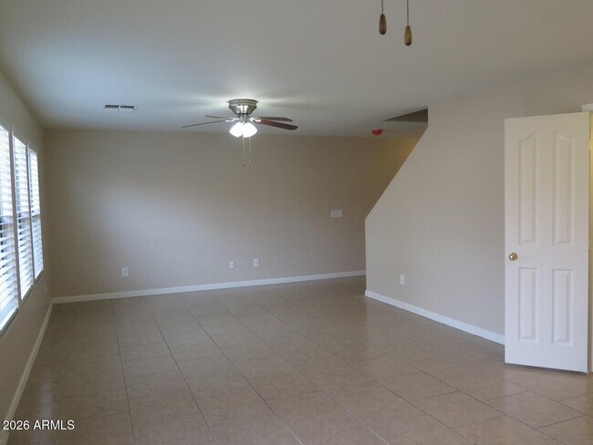 Building Photo - 3331 S Chaparral Rd