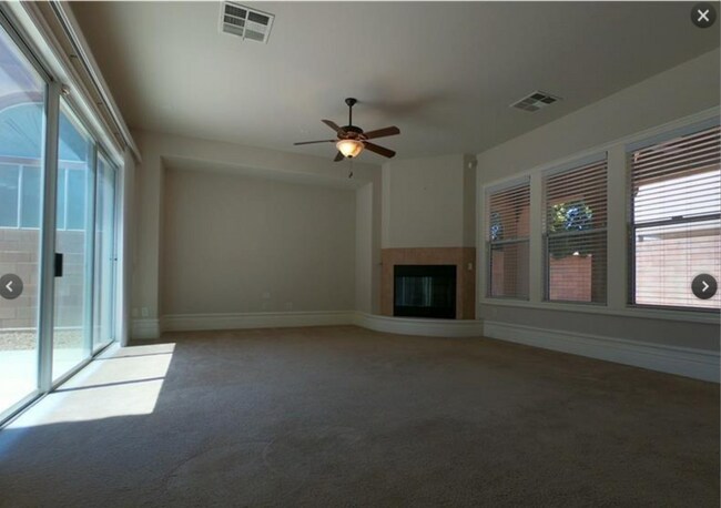 Building Photo - 496 Via Palermo Dr
