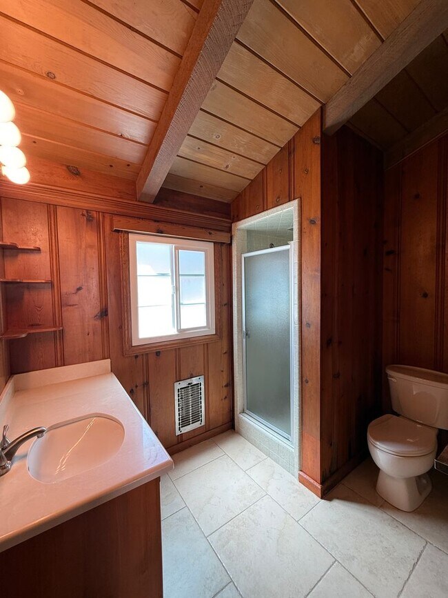 Building Photo - 161 Palm Ct Dr