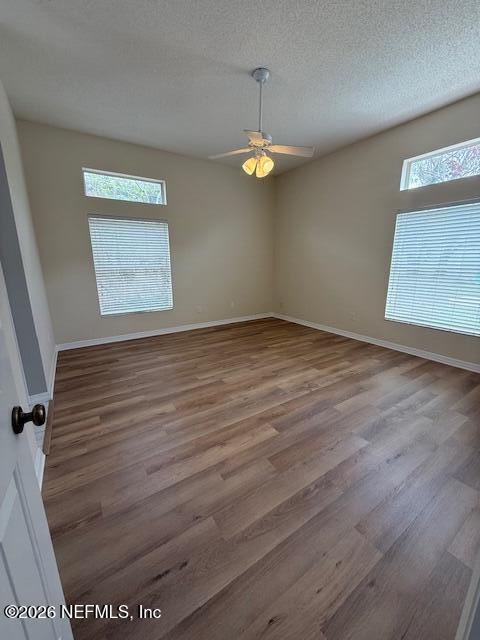 Building Photo - 256 Kingston Dr