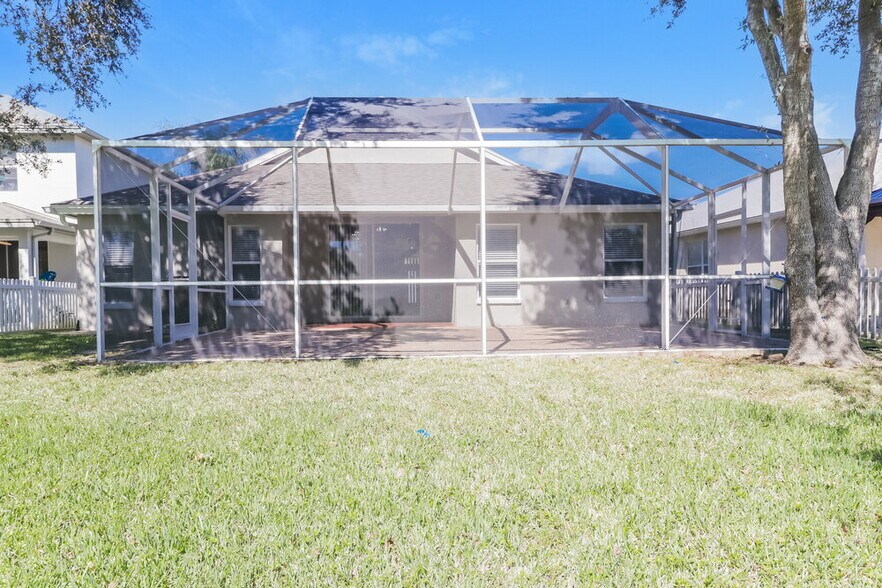 Building Photo - 3028 Sunwatch Dr