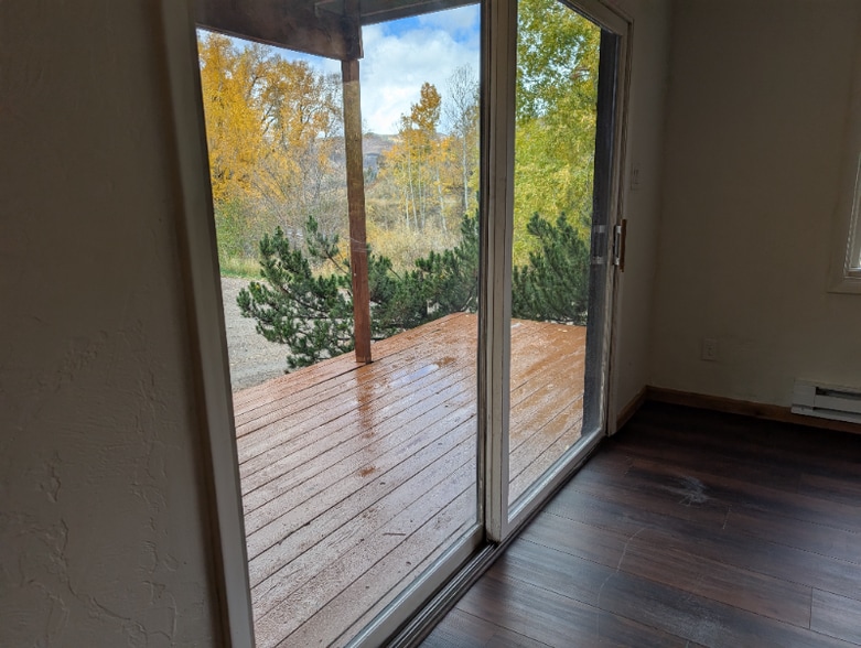 Building Photo - 2562 Cortina Ln