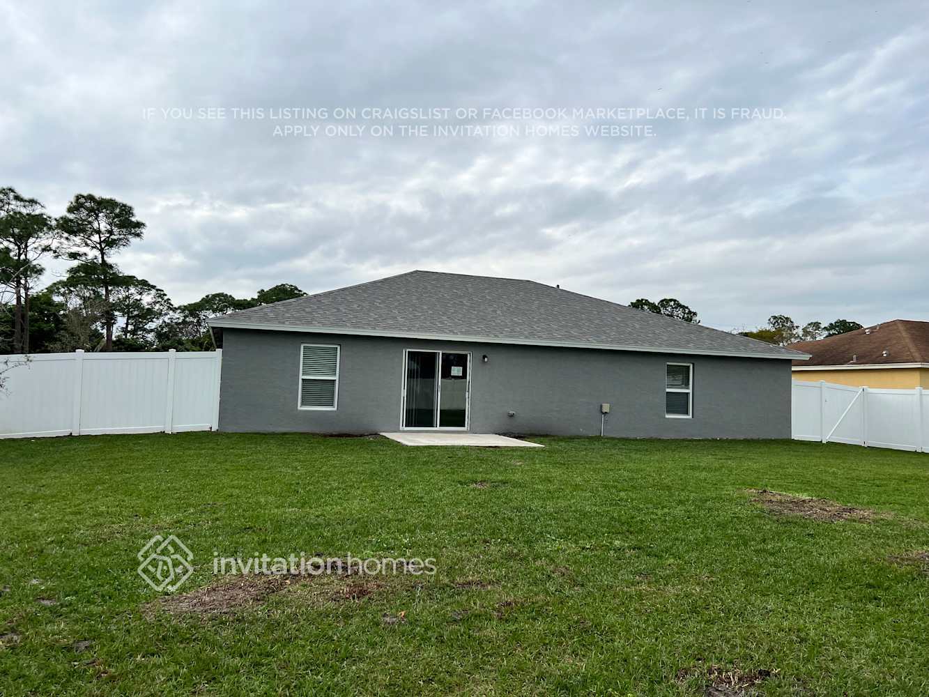 Building Photo - 601 NW Kingston St