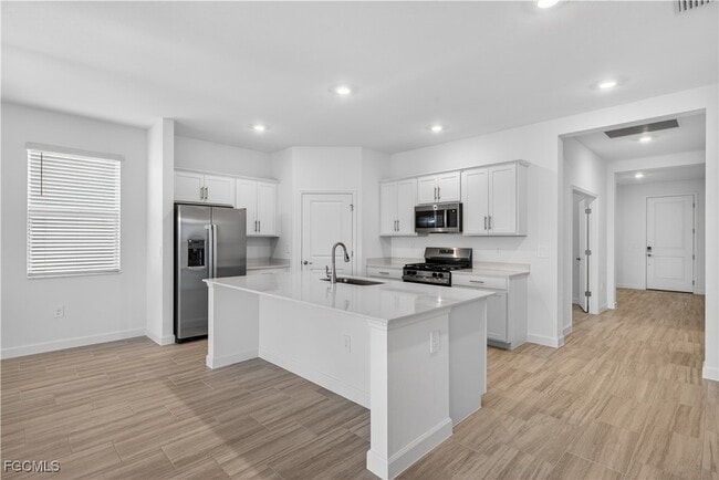 Building Photo - 15015 Bluewater Rd