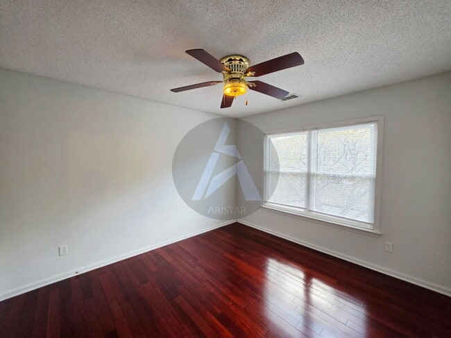 Building Photo - 321 Bloombridge Way NW