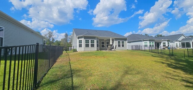 Building Photo - Hidden Gem in Conway SC