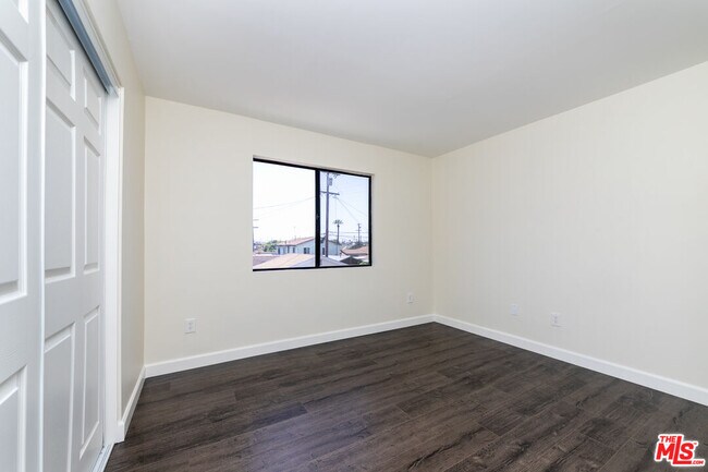 Building Photo - 441 N Ditman Ave