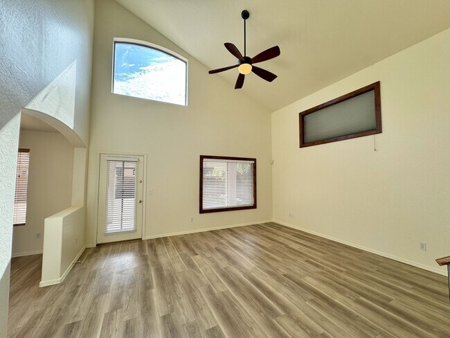 Building Photo - ASHLEY HEIGHTS 3 BEDROOM WITH HUGE BACKYARD