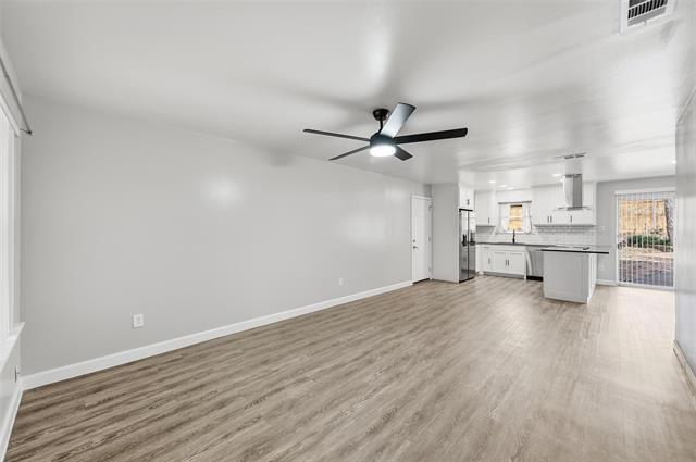 Building Photo - 2209 Normandy Dr