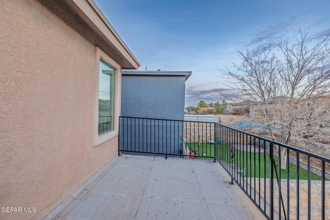 Building Photo - 14212 Otter Point Ct