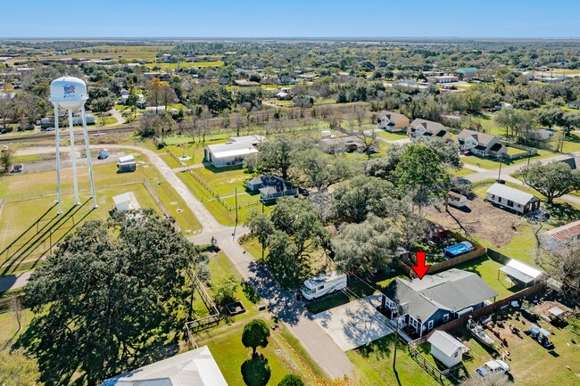 Building Photo - 1614 Avenue F