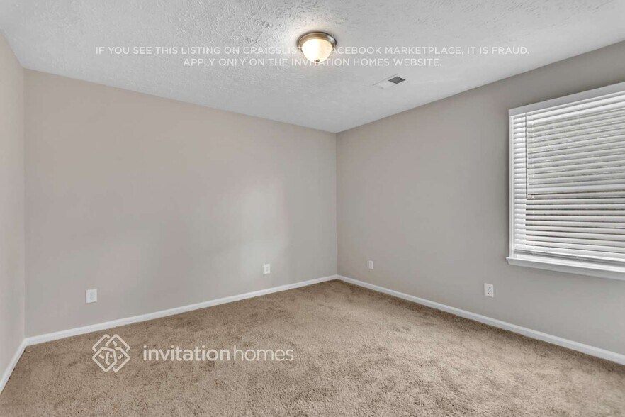 Building Photo - 4877 Hawk Trail