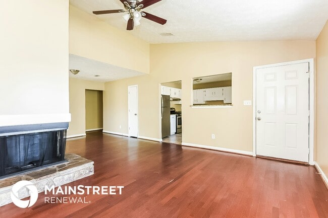 Building Photo - 3246 Fescue Cir