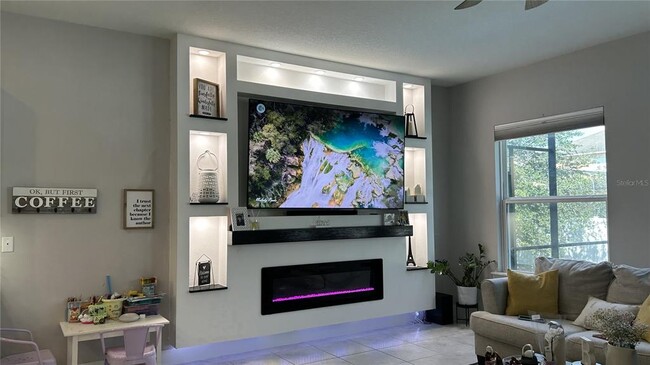 Building Photo - 1211 Arisha Dr