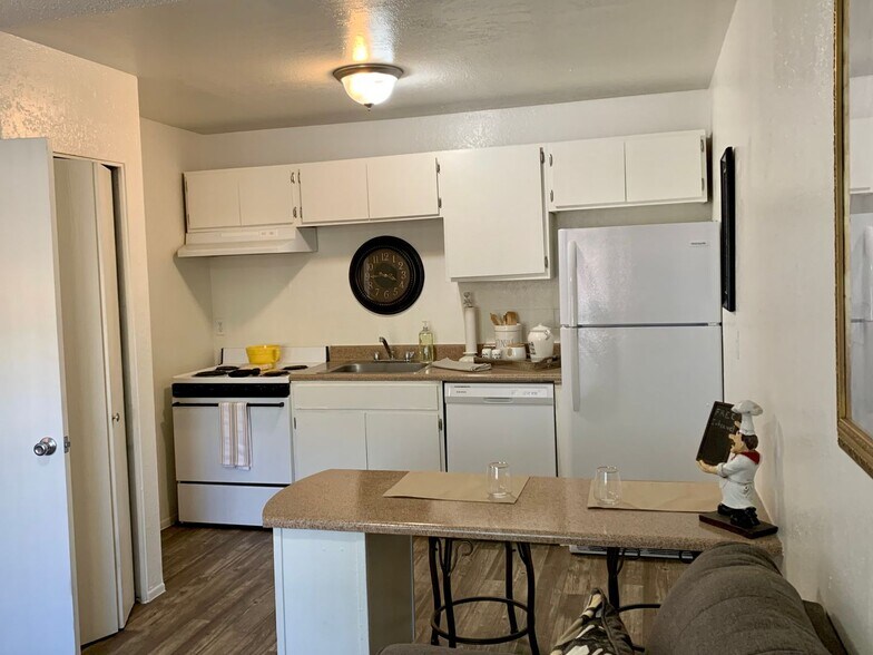 SUNSET VISTA 5909 E Golf Links Rd Tucson AZ 85711 Apartment Finder