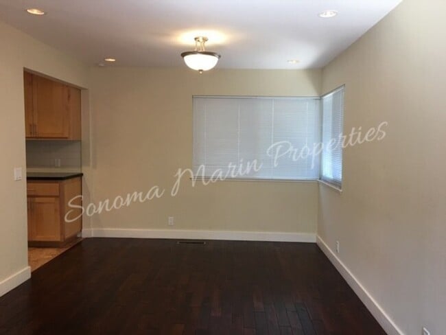 Building Photo - Great 3br/2ba Rincon Valley Home ~ Sonoma ...