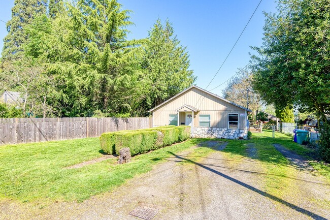 Building Photo - Single Family Ranch