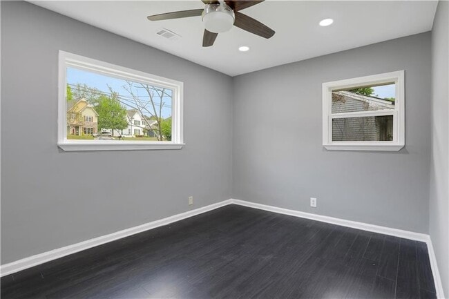 Building Photo - 2681 Tilson Rd
