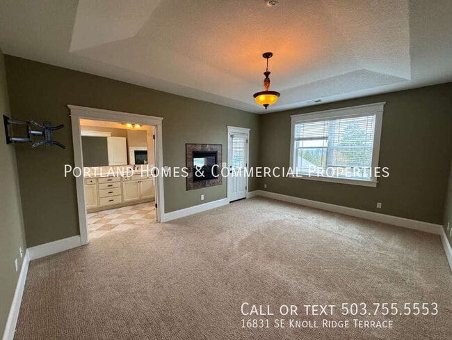 Building Photo - 16831 SE Knoll Ridge Terrace