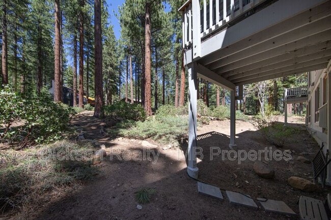 Building Photo - 908 Harold Dr