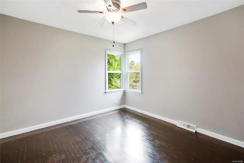 Building Photo - 76 S Canosa Way