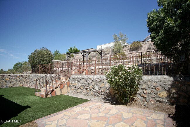 Building Photo - 6321 Franklin Gate Dr