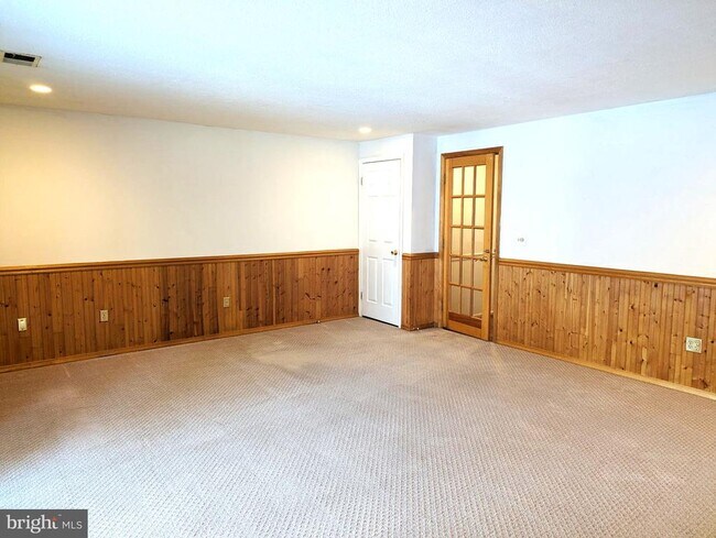 Building Photo - 22 Bryce Ct