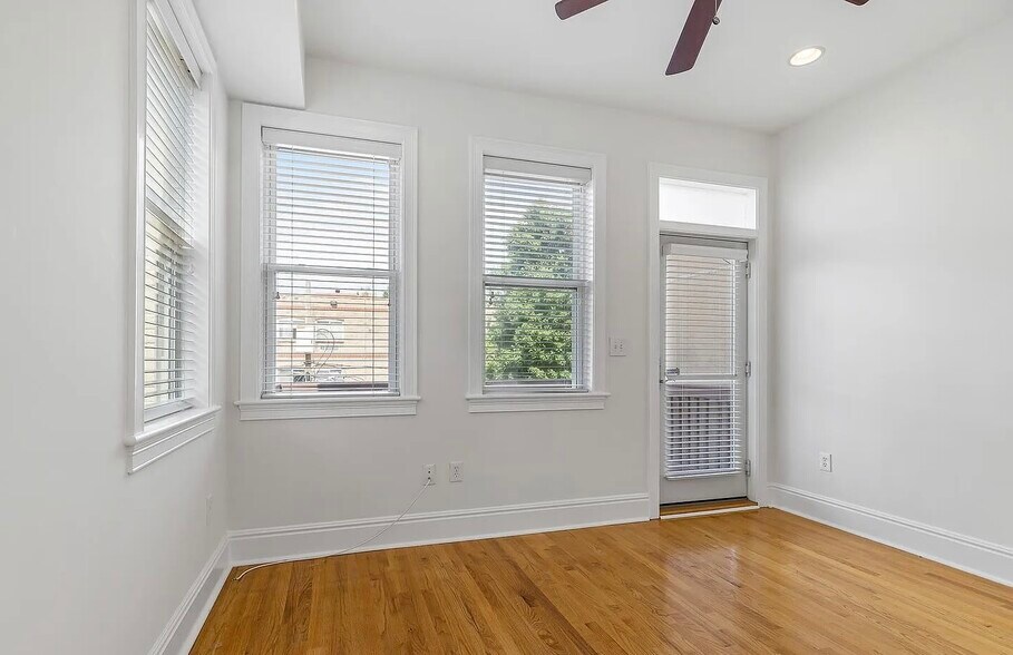 Building Photo - 2212 11th St NW