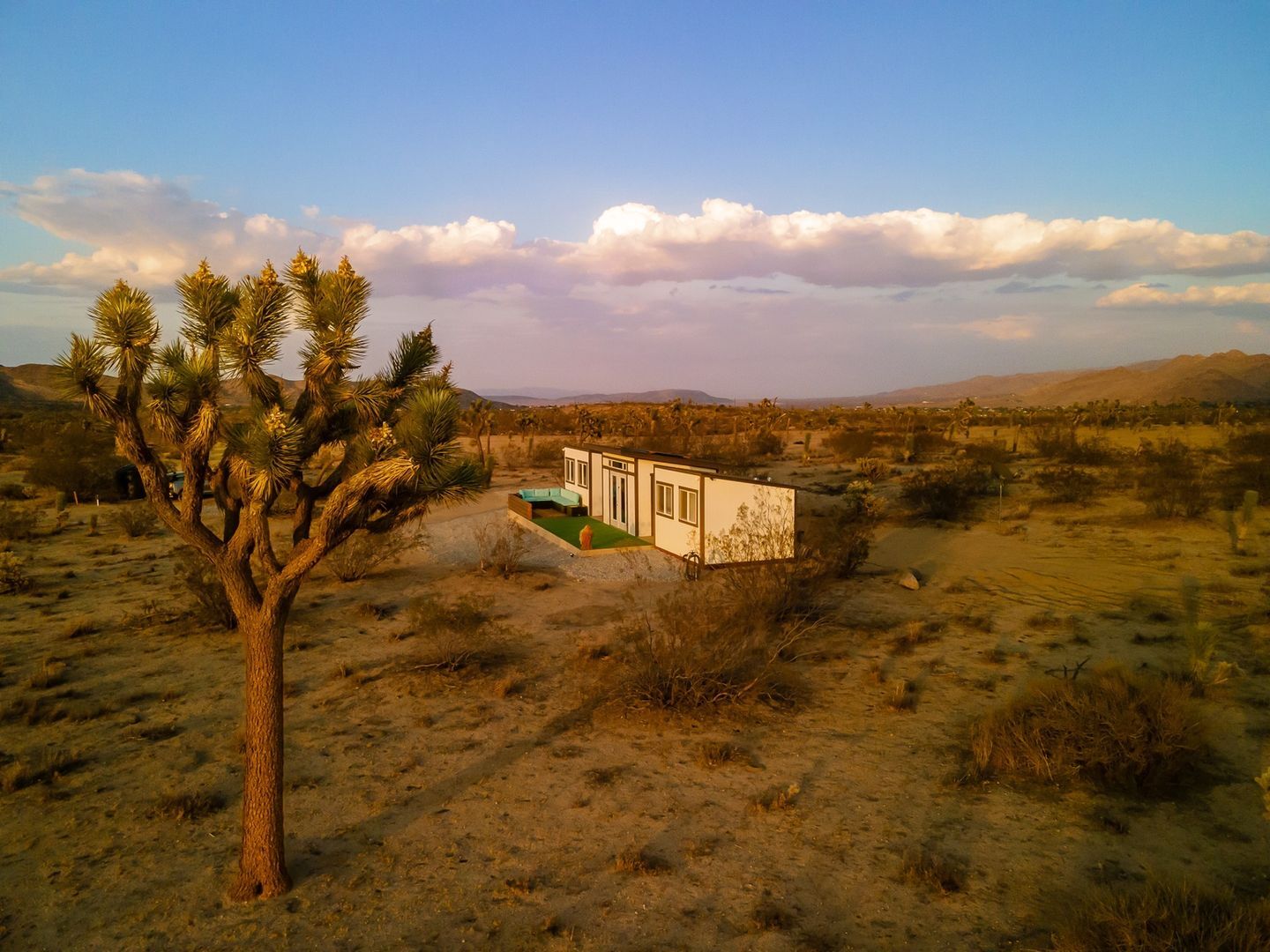 Building Photo - 60275 Verbena Rd