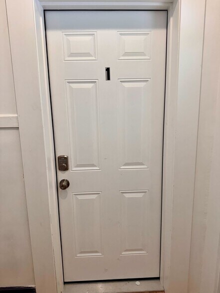 Building Photo - 312 Union St