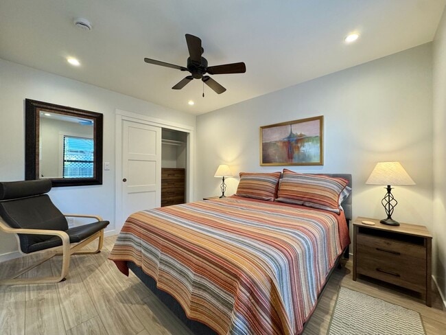 Building Photo - Furnished ADU 1 Bedroom 1 Bathroom Less Th...
