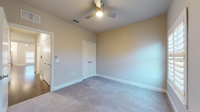 Building Photo - 1051 Copper Canyon Dr