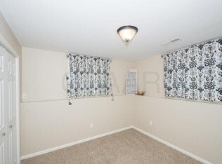 Building Photo - Awesome 5 Bedroom, 3 Bathroom Single Family Home for Rent in EGF