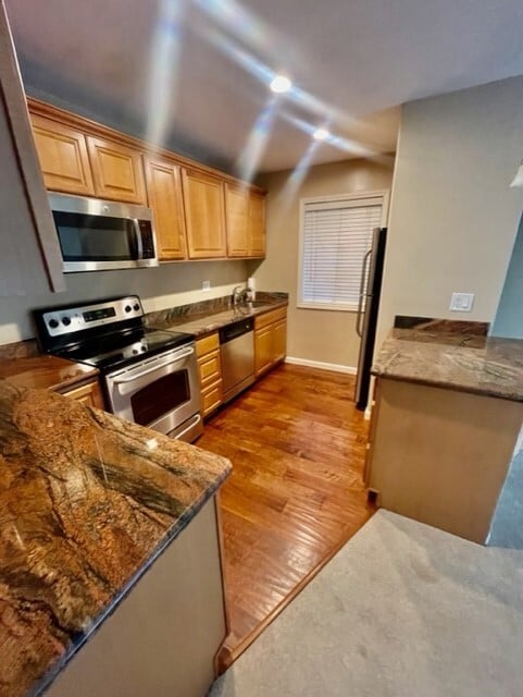 Building Photo - 101 Kinross Dr