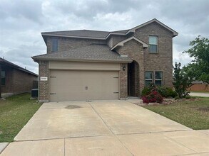 Building Photo - 9300 Castorian Dr