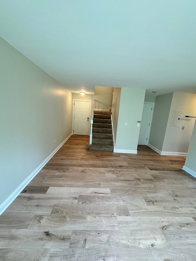 Building Photo - 39 Foxcroft Rd