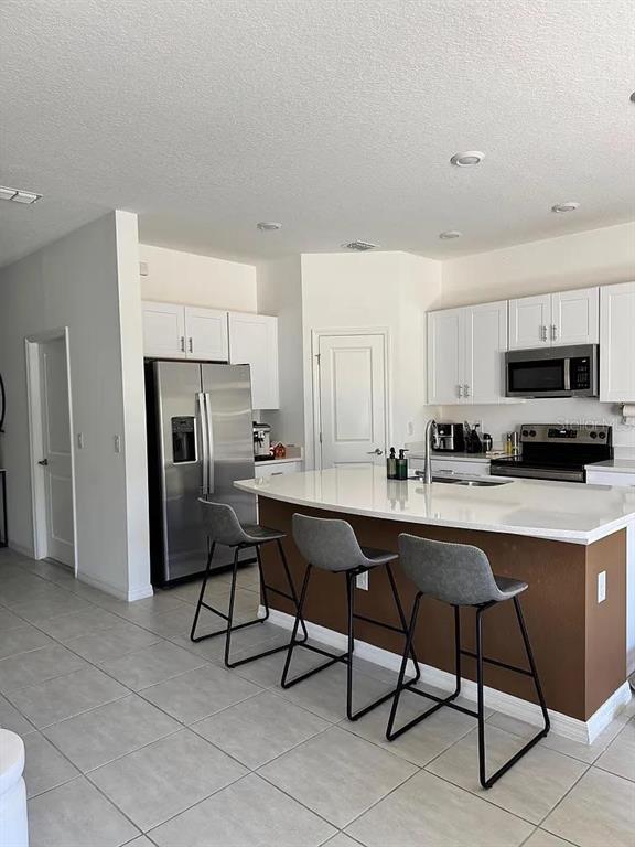 Building Photo - 1572 Swan Swim Dr