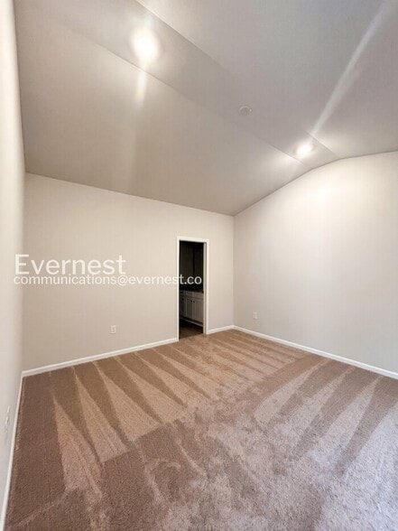 Building Photo - 5954 Celestite Bd