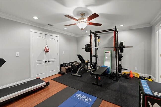 Building Photo - 1431 Waterford Green Dr