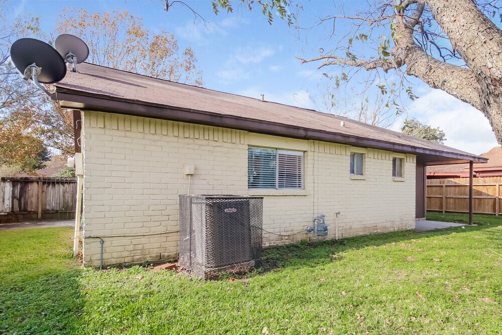 Building Photo - 4118 Brookhead Trail